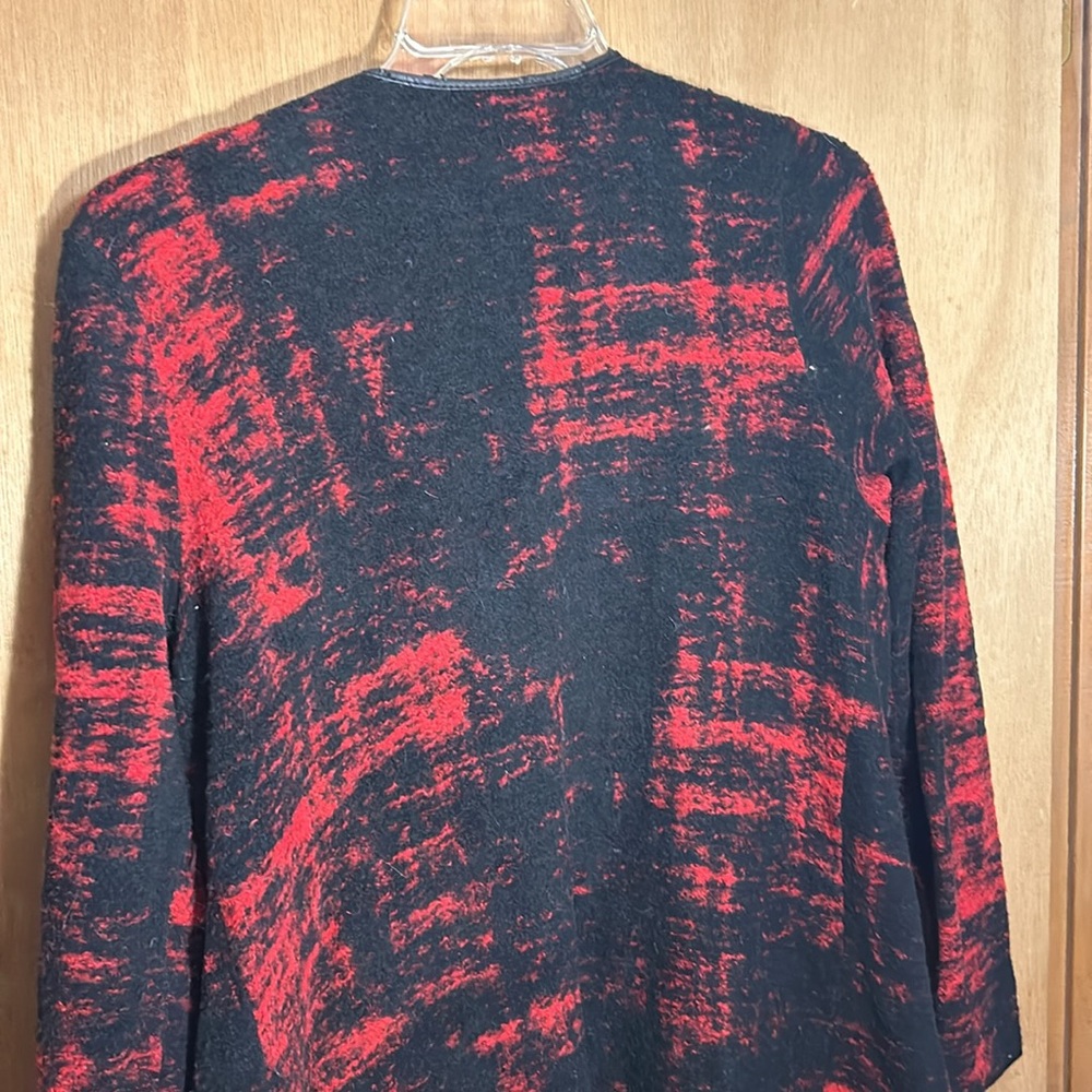 INC brand, black and‎ red knit, rap style blazer. - Picture 10 of 10
